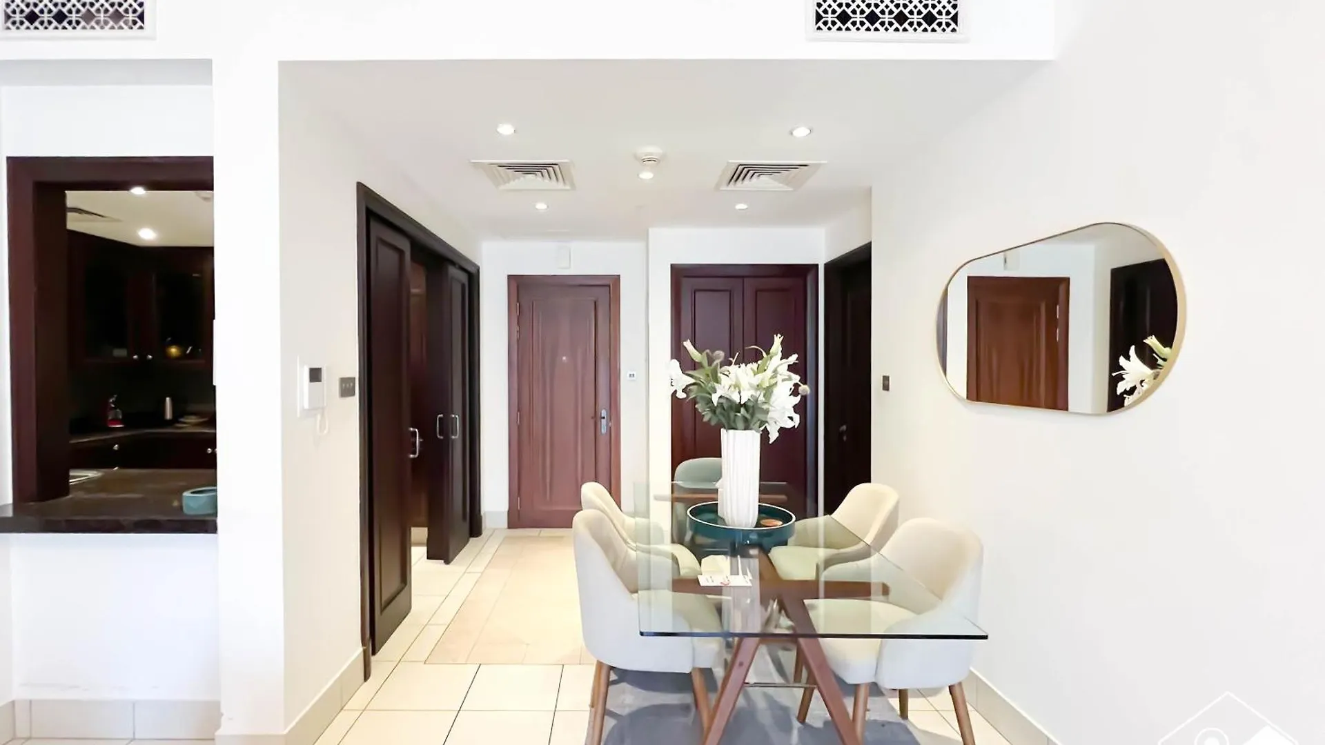 Luxury 2Bedroom With Terrace & Burj Khalifa View Dubaj