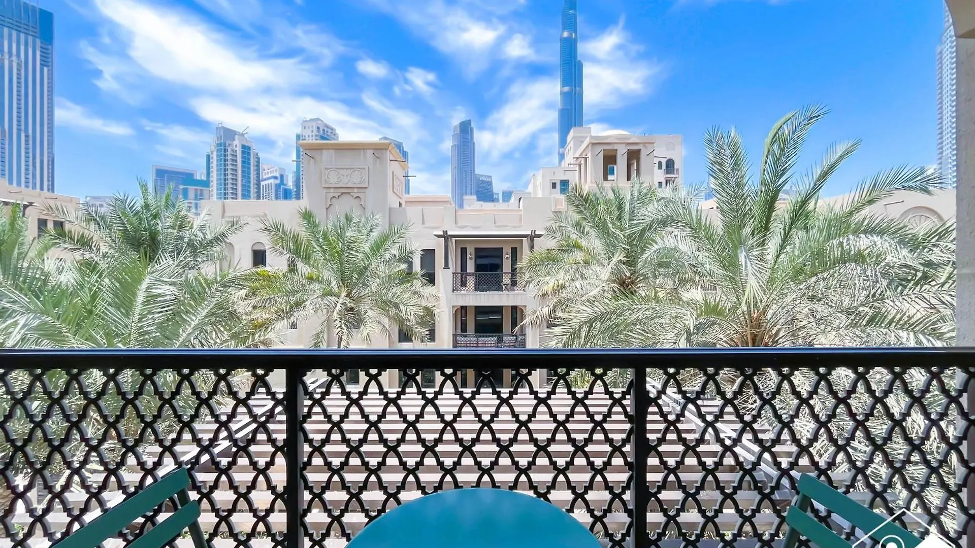 Luxury 2Bedroom With Terrace & Burj Khalifa View Dubaj